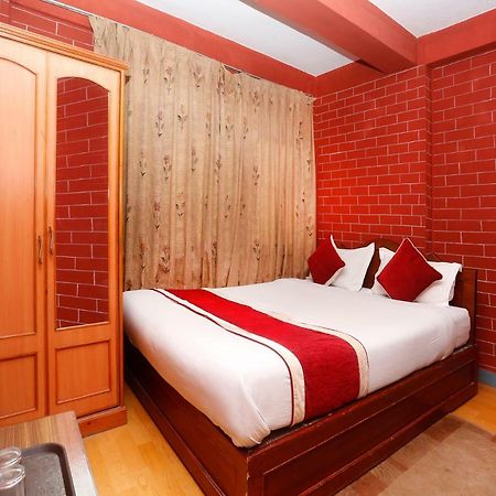 Spot On 497 Hotel Potala Thapathali Exterior foto